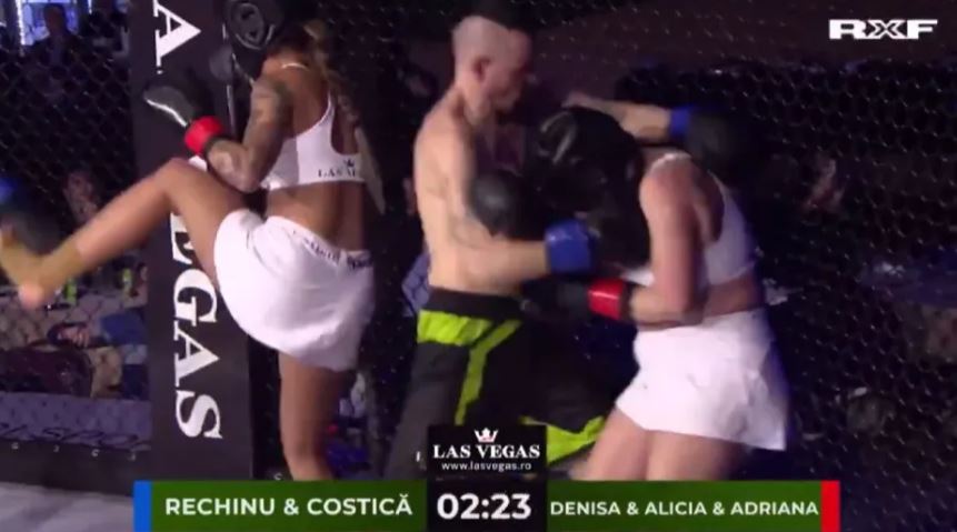 video cmenduri ne rumani aktorja e ponos dhe dy modele rrihen brutalisht ne ring nga dy profesioniste te mma