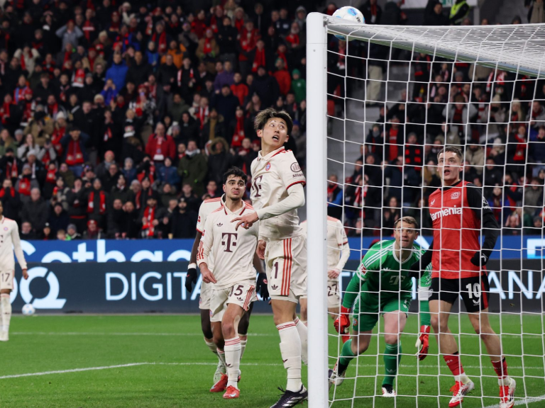 loja e piset e bayern munchen infiltron nje gazetar per te sajuar nje lajm keshtu donin te percanin leverkusen para ndeshjes ne champions league